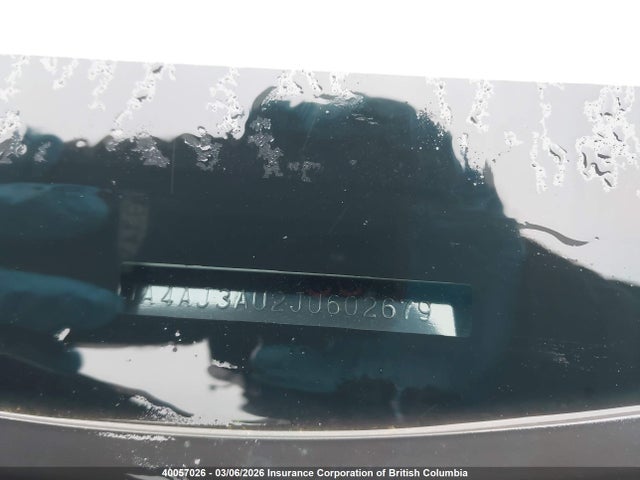 JA4AJ3AU2JU602679 Mitsubishi RVR