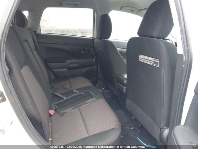 JA4AJ3AU2JU602679 Mitsubishi RVR