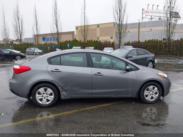 KNAFK4A69G5500098 KIA Forte