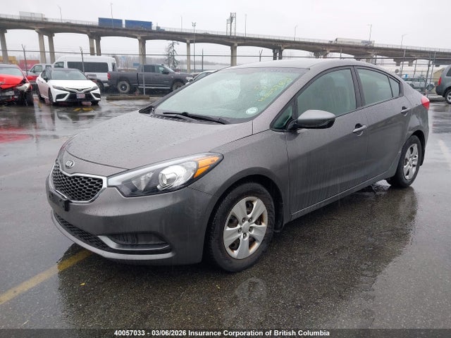 KNAFK4A69G5500098 KIA Forte