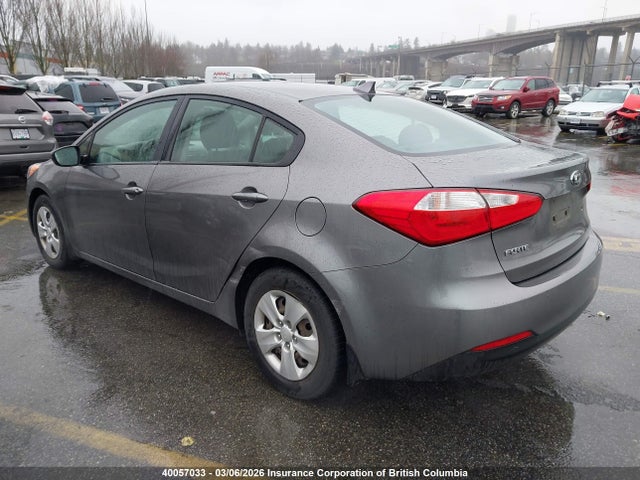 KNAFK4A69G5500098 KIA Forte