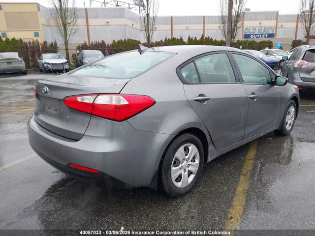 KNAFK4A69G5500098 KIA Forte
