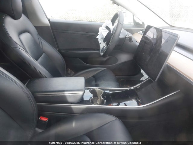 5YJ3E1EA9LF642583 Tesla MODEL 3