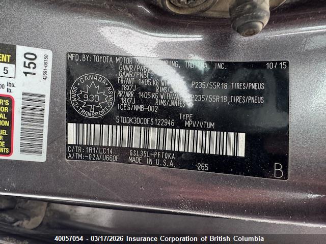 40057054 :رقم المزاد ، 5TDDK3DC0FS122946 vin ، 2015 Toyota Sienna Xle/limited مزاد بيع