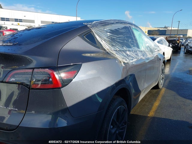 Tesla Model Y 2023 LRWYGDEE2PC009931 Image 4