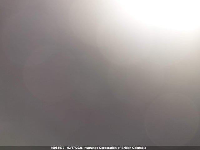 Tesla Model Y 2023 LRWYGDEE2PC009931 Image 8