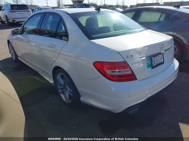 WDDGF8ABXEG166770 Mercedes-Benz C 300 4matic