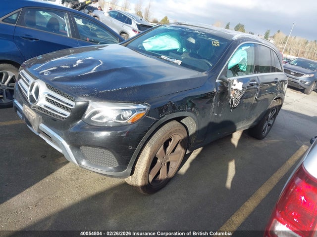 WDC0G4KB1JV025568 Mercedes-Benz Glc 300 4matic