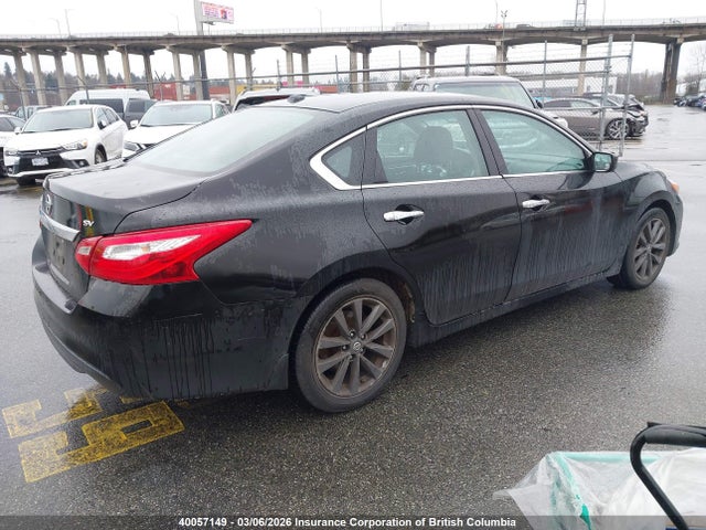 1N4AL3AP8HN303945 Nissan Altima 2.5/2.5 S/2.5 Sl/2.5 Sr/2.5 Sv