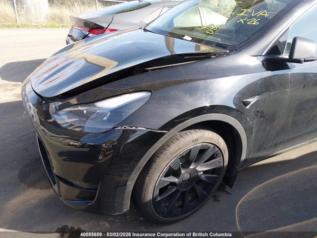 2024 Tesla Model Y მანქანა იყიდება აუქციონზე, vin: 7SAYGDEE3RF004684, აუქციონის ნომერი: 40055659