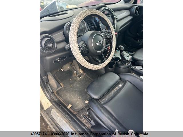 WMWXP5C3XH2F61674 Mini Cooper