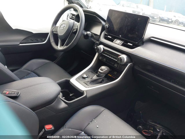 2T35WRFV3RW225663 Toyota RAV4 XSE