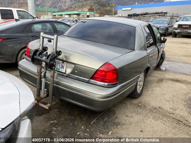 Aukcja sprzedaży 2004 Ford Crown Victoria Lx, vin: 2FAFP74W24X142795, numer aukcji: 40057178