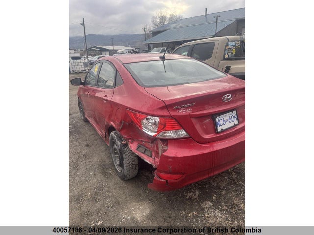 40057186 :رقم المزاد ، KMHCT4AE6DU526231 vin ، 2013 Hyundai Accent Gls/gs مزاد بيع