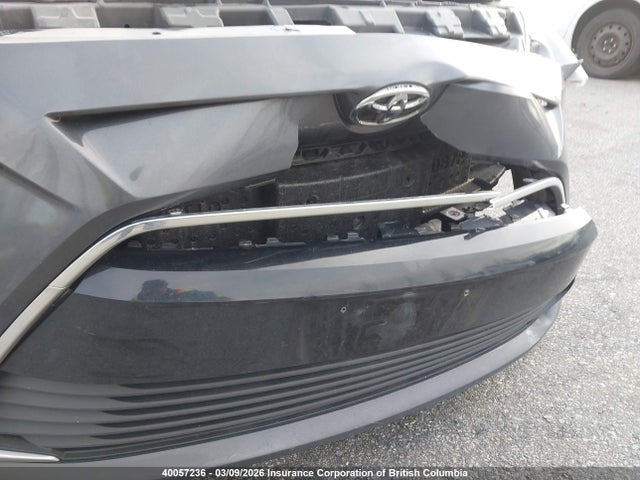 3MYDLBYV4GY125752 Toyota Yaris
