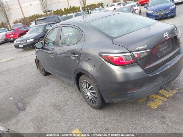 3MYDLBYV4GY125752 Toyota Yaris