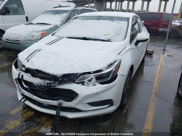 1G1BE5SM0J7237757 Chevrolet Cruze