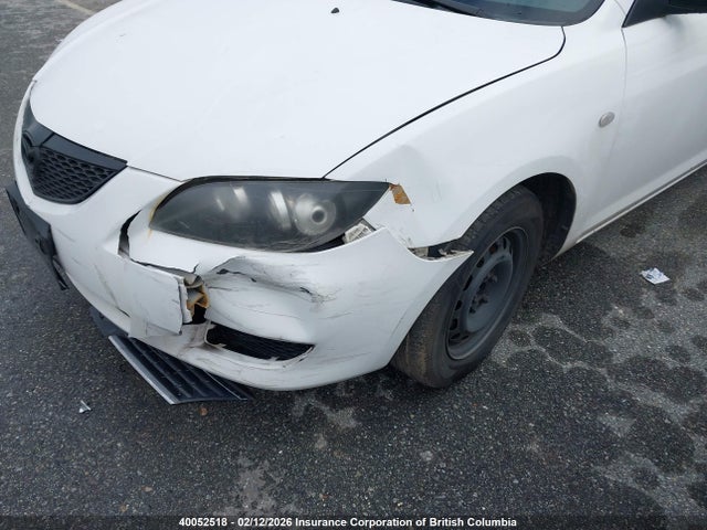 2004 Mazda 3 I მანქანა იყიდება აუქციონზე, vin: JM1BK12FX41141975, აუქციონის ნომერი: 40052518