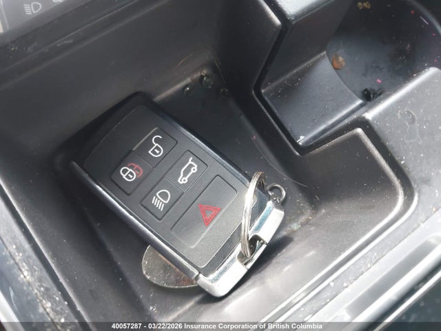 SALYJ2EX5NA335914 Land Rover Range Rover Velar S