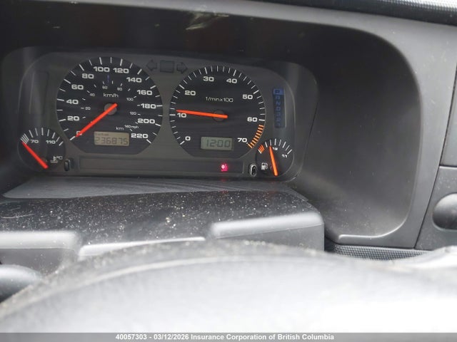 40057303 :رقم المزاد ، 3VWDC21V71M813524 vin ، 2001 Volkswagen Cabrio Glx مزاد بيع