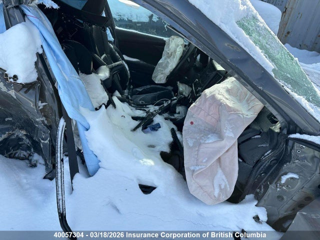 4S3GTAH63J3737231 Subaru Impreza Premium Plus