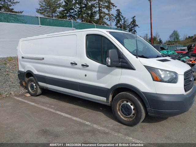 2015 Ford Transit T-250 მანქანა იყიდება აუქციონზე, vin: 1FTNR2YM2FKA70627, აუქციონის ნომერი: 40057311