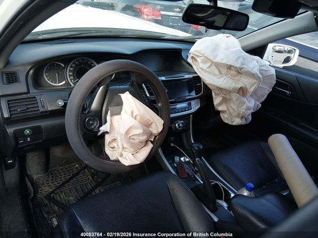 Auction sale of the 2014 Honda Accord Touring, vin: 1HGCR2F98EA806210, lot number: 40053764