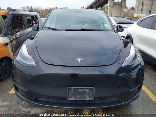 Продажа на аукционе авто 2023 Tesla Model Y, vin: LRWYGDFD4PC136556, номер лота: 40057346