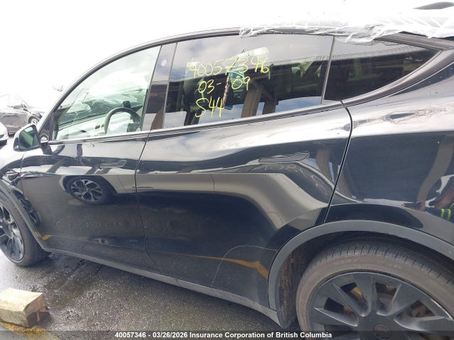 Продажа на аукционе авто 2023 Tesla Model Y, vin: LRWYGDFD4PC136556, номер лота: 40057346