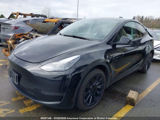 Продажа на аукционе авто 2023 Tesla Model Y, vin: LRWYGDFD4PC136556, номер лота: 40057346