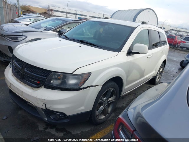 Dodge Journey Crossroad 2017 3C4PDDGG9HT622947 Image 2