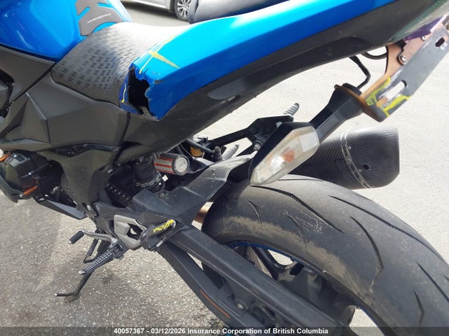 Kawasaki Zr800 B 2016 JKBZRCB15GDA13620 Image 15