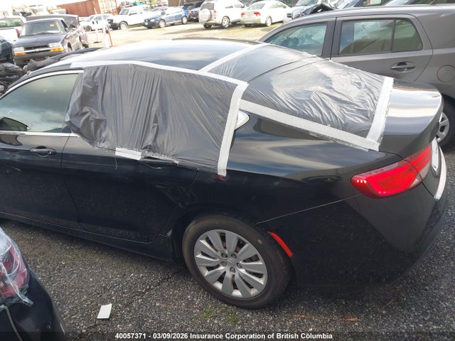 Chrysler 200 2015 1C3CCCFB5FN510567 Image 3