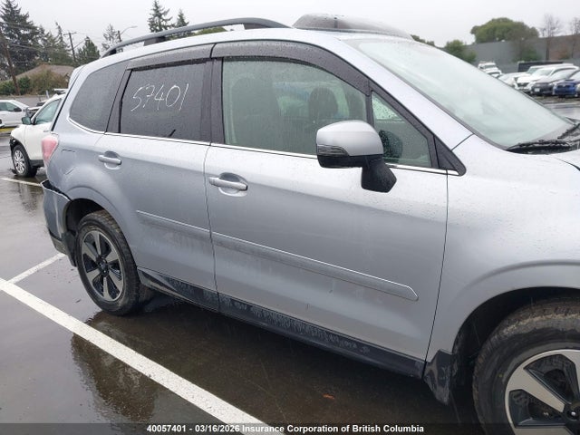40057401 :رقم المزاد ، JF2SJESC0HH577359 vin ، 2017 Subaru Forester 2.5i Touring مزاد بيع