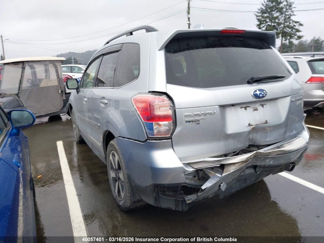 40057401 :رقم المزاد ، JF2SJESC0HH577359 vin ، 2017 Subaru Forester 2.5i Touring مزاد بيع