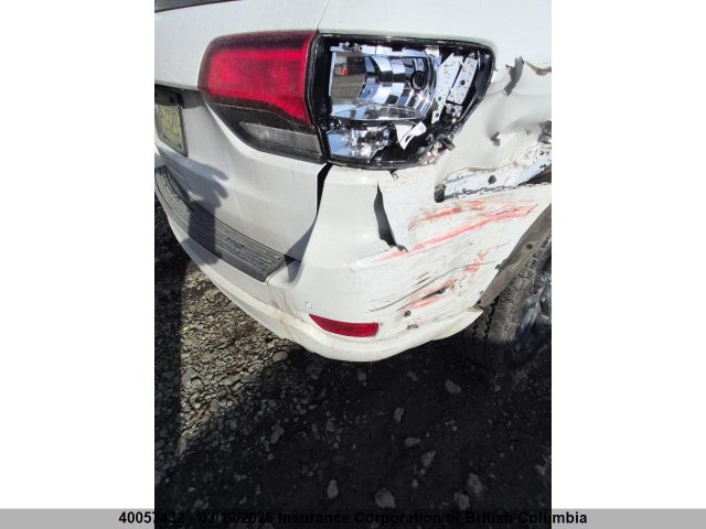 1C4RJFAG0LC446123 Jeep Grand Cherokee Laredo