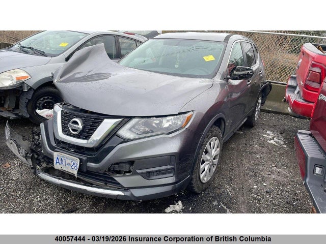 5N1AT2MV8HC769140 Nissan Rogue