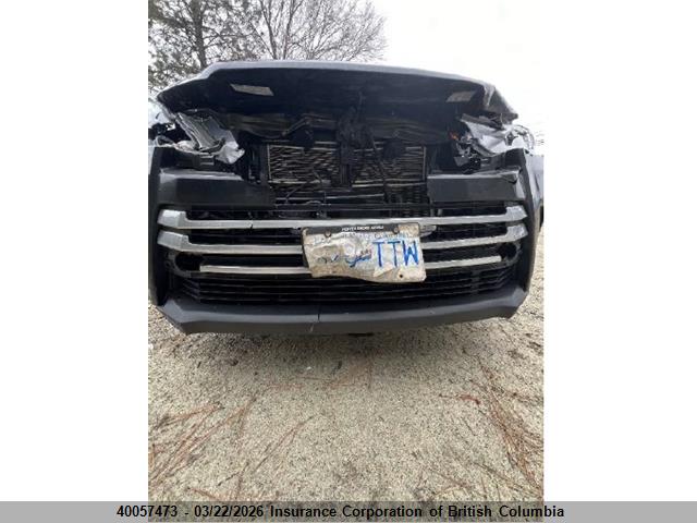40057473 :رقم المزاد ، 5TDJGRFH8JS050127 vin ، 2018 Toyota Highlander Hybrid/xle مزاد بيع