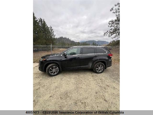 40057473 :رقم المزاد ، 5TDJGRFH8JS050127 vin ، 2018 Toyota Highlander Hybrid/xle مزاد بيع