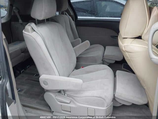 Aukcja sprzedaży 2006 Toyota Alphard, vin: ACR507021947, numer aukcji: 40057488