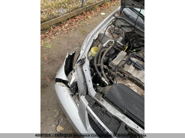 40057525 :رقم المزاد ، JM1BJ225120525825 vin ، 2002 Mazda Protege Dx/lx/es مزاد بيع