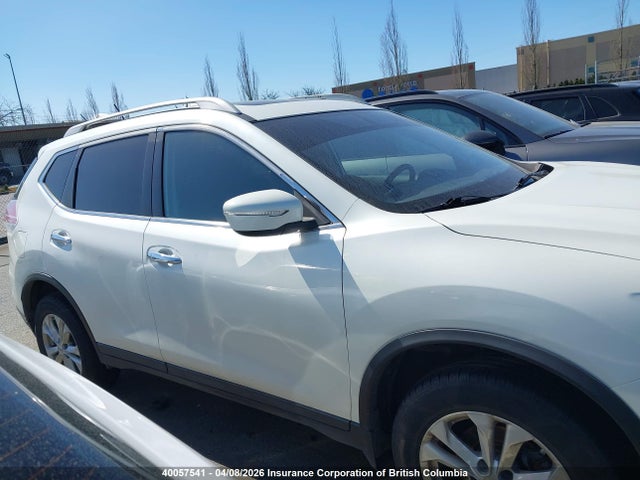 Продажа на аукционе авто 2015 Nissan Rogue, vin: 5N1AT2MV7FC808653, номер лота: 40057541