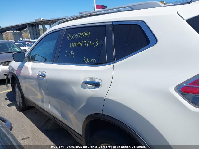 Продажа на аукционе авто 2015 Nissan Rogue, vin: 5N1AT2MV7FC808653, номер лота: 40057541