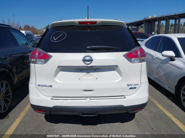 Продажа на аукционе авто 2015 Nissan Rogue, vin: 5N1AT2MV7FC808653, номер лота: 40057541