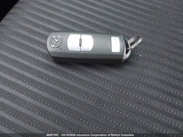 3MZBM1L76GM285836 Mazda Mazda3 Gs