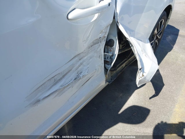 2013 Honda Civic მანქანა იყიდება აუქციონზე, vin: 2HGFB2F59DH008684, აუქციონის ნომერი: 40057578