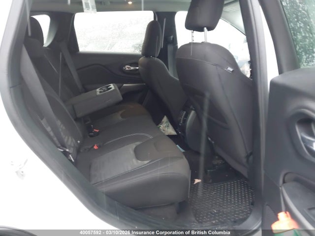 Jeep Cherokee North 2019 1C4PJLCN7KD149974 Image 8