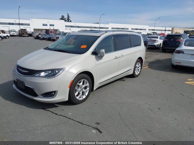 Продаж на аукціоні авто 2017 Chrysler Pacifica Touring L Plus, vin: 2C4RC1EG6HR754287, номер лоту: 40057605