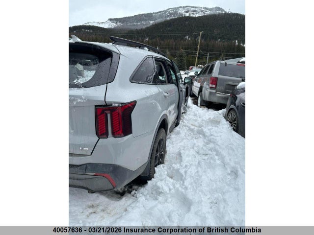 5XYRKDJF6SG332937 KIA Sorento 2.5t X-line Limited/2.5t X-pro