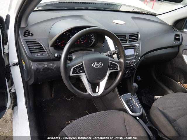 40054211 :رقم المزاد ، KMHCT5AE1DU069415 vin ، 2013 Hyundai Accent Gls/gs مزاد بيع